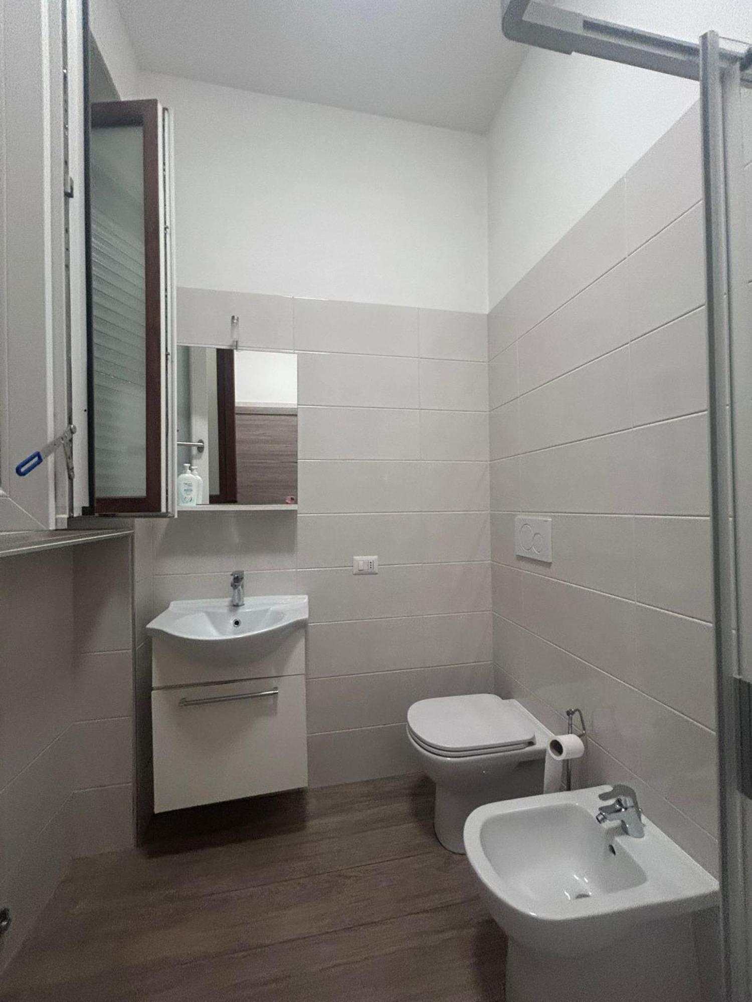 Apartamento Azzurra House Treno Milano Santo Stefano Ticino Exterior foto
